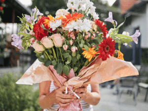 How to start selling to florists